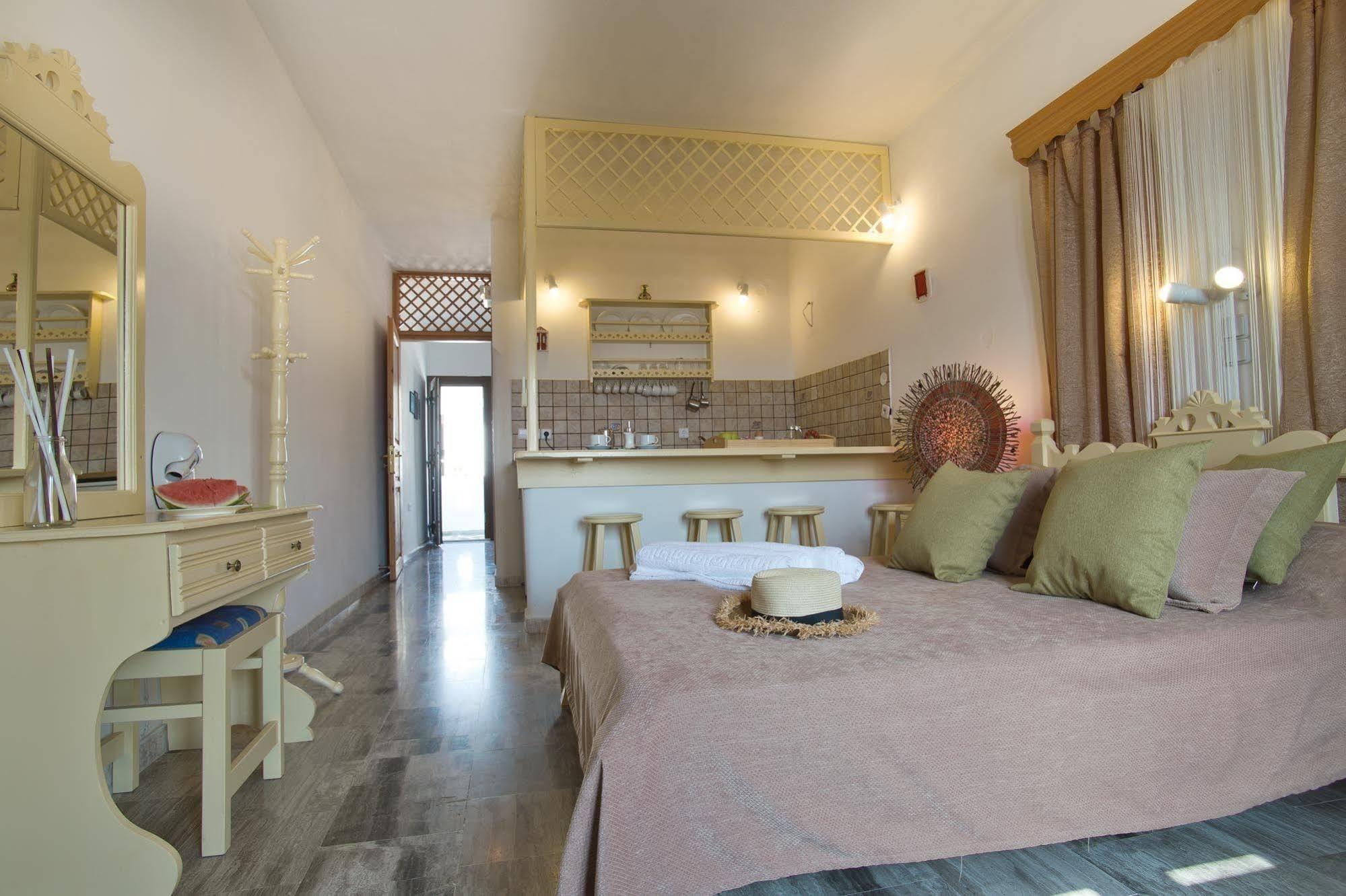 Hotel Castillio Analipsi  Exterior photo